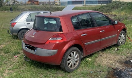 Enlèvement et destruction d'épave de voiture gratuitement par épaviste à Valence