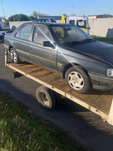 Épaviste gratuit à Grenoble pour l'enlèvement de voiture gratuitement ou enlèvement de voiture accidentée